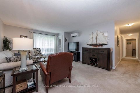 Photo 12 at 102 - 131 Clapperton Street, Wellington, Barrie