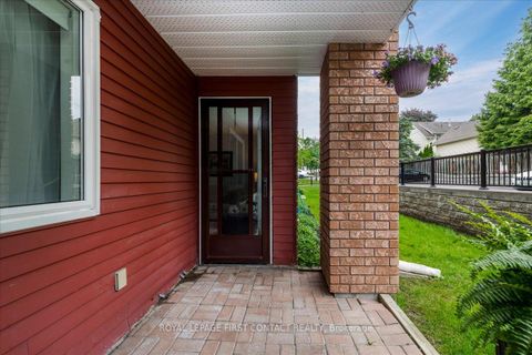 Photo 20 at 102 - 131 Clapperton Street, Wellington, Barrie