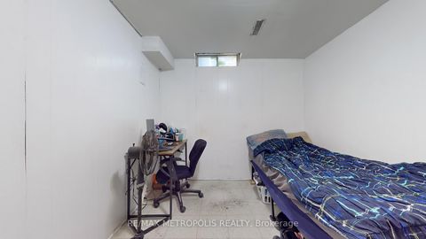 Photo 26 at 18 - 11 Livonia Place, Morningside, Toronto