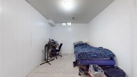 Photo 28 at 18 - 11 Livonia Place, Morningside, Toronto