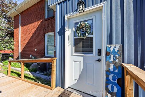 Photo 10 at 48 Alfred Street, City Centre, Barrie