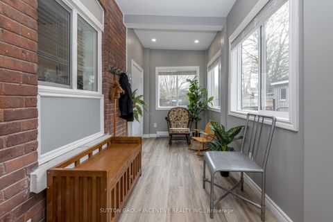 Photo 11 at 48 Alfred Street, City Centre, Barrie