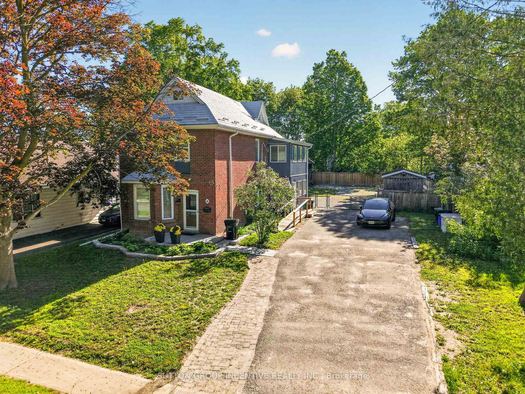 48 Alfred Street, City Centre, Barrie photo 0
