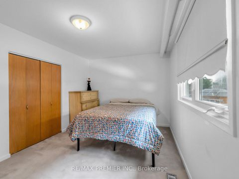 Photo 10 at 12 Goldcrest Boulevard, Rustic, Toronto