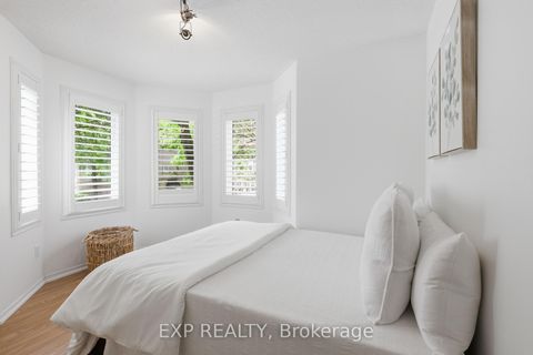 Photo 15 at 29 - 31 Foundry Avenue, Junction, Toronto