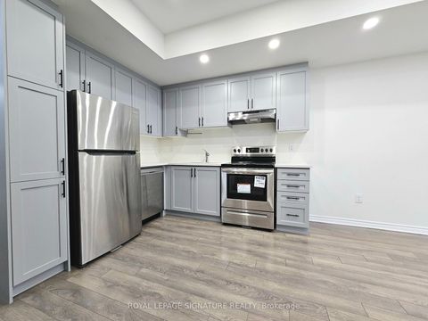 Photo 3 at 337 - 2787 Eglinton Avenue E, Eglinton East, Toronto