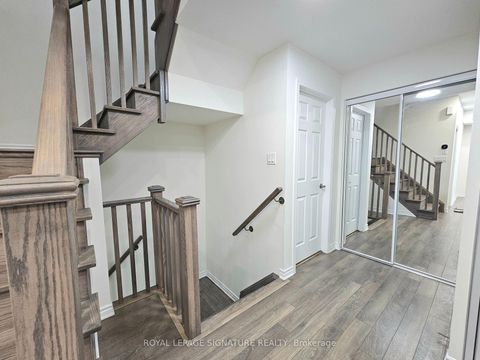 Photo 8 at 337 - 2787 Eglinton Avenue E, Eglinton East, Toronto