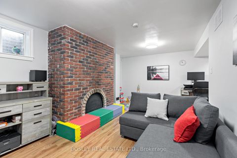 Photo 21 at 6 Markburn Court, West Deane, Toronto