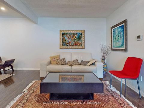 Photo 7 at 16 Dunboyne Court, Branson, Toronto