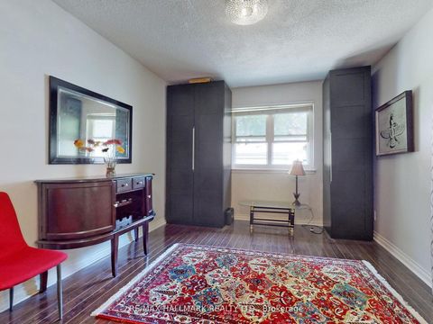 Photo 10 at 16 Dunboyne Court, Branson, Toronto