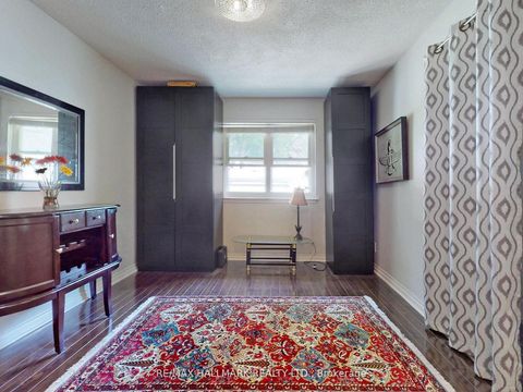 Photo 11 at 16 Dunboyne Court, Branson, Toronto