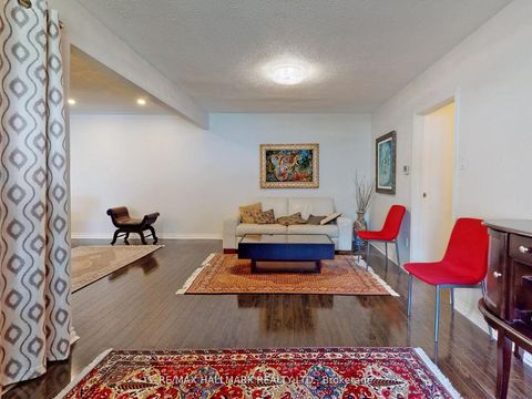 Photo 12 at 16 Dunboyne Court, Branson, Toronto