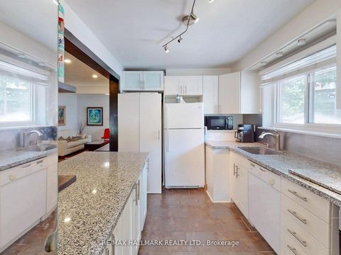 Photo 27 at 16 Dunboyne Court, Branson, Toronto