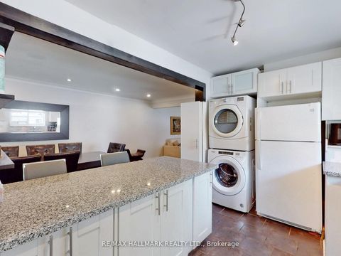 Photo 29 at 16 Dunboyne Court, Branson, Toronto