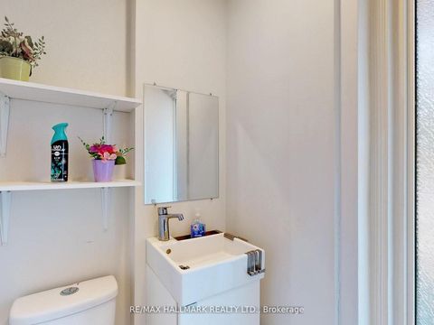 Photo 31 at 16 Dunboyne Court, Branson, Toronto