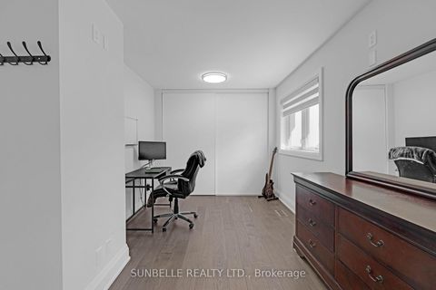 Photo 10 at 30 Archibald Road, Pottageville, King