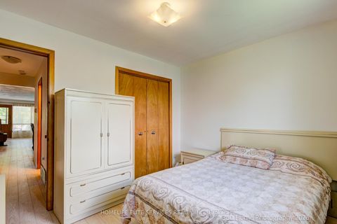 Photo 13 at 69 Castlebury Crescent, Steeles, Toronto