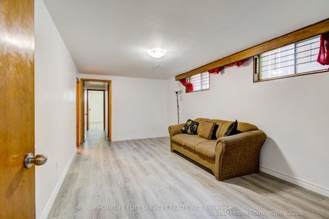 Photo 15 at 69 Castlebury Crescent, Steeles, Toronto
