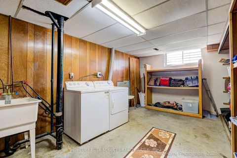 Photo 21 at 69 Castlebury Crescent, Steeles, Toronto