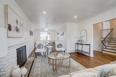 Photo 12 at 8 Fargo Avenue, Newtonbrook West, Toronto