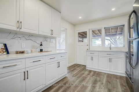 Photo 20 at 8 Fargo Avenue, Newtonbrook West, Toronto