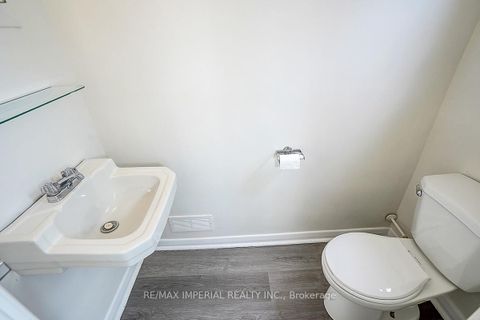 Photo 37 at 8 Fargo Avenue, Newtonbrook West, Toronto