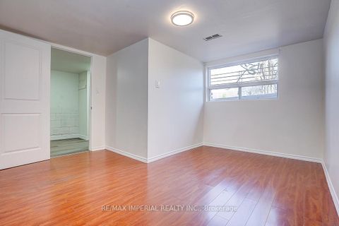 Photo 40 at 8 Fargo Avenue, Newtonbrook West, Toronto