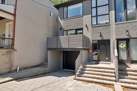 Photo 2 at 32 Eaton Avenue, Danforth, Toronto