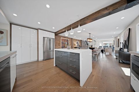 Photo 17 at 32 Eaton Avenue, Danforth, Toronto