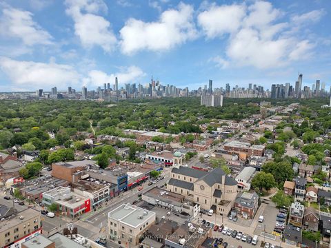 Photo 49 at 32 Eaton Avenue, Danforth, Toronto