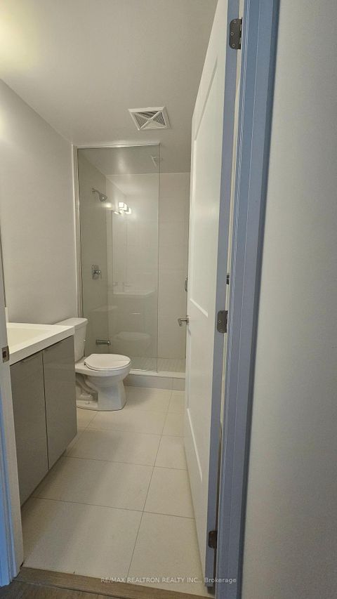 Photo 5 at 2120 - 50 Dunfield Avenue, Mount Pleasant West, Toronto