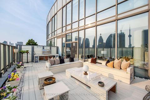 Photo 19 at PH01 - 1 Market Street, Waterfront Communities C8, Toronto