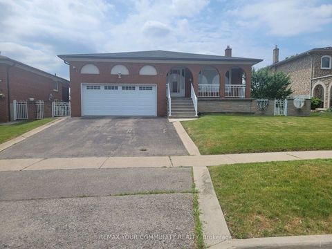 Photo 0 at 17 Harris Crescent, West Woodbridge, Vaughan