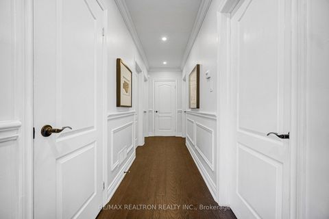 Photo 17 at 104 Waterloo Avenue, Bathurst Manor, Toronto