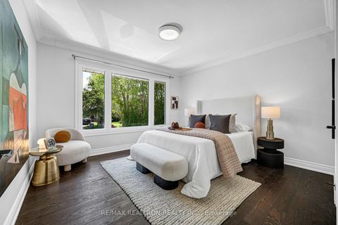 Photo 22 at 104 Waterloo Avenue, Bathurst Manor, Toronto