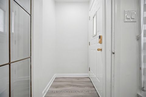 Photo 2 at 29 Brookmere Road, Kipling, Toronto