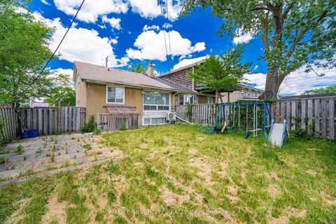 Photo 40 at 29 Brookmere Road, Kipling, Toronto