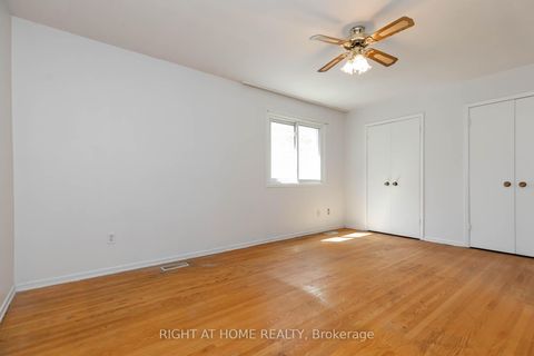 Photo 20 at 42 Vicora Linkway, Flemingdon Park, Toronto