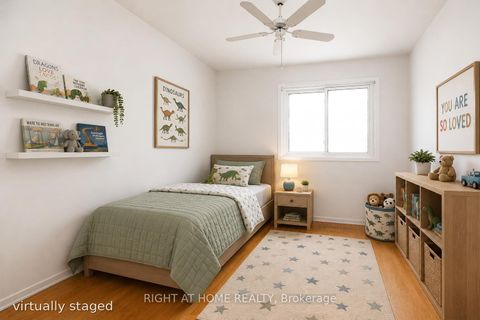 Photo 29 at 42 Vicora Linkway, Flemingdon Park, Toronto