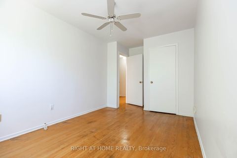 Photo 30 at 42 Vicora Linkway, Flemingdon Park, Toronto