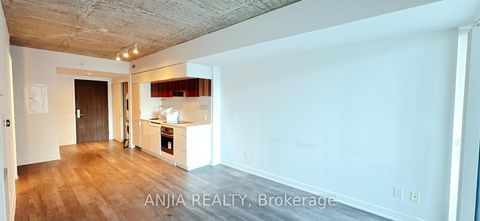 Photo 10 at 312 - 185 Roehampton Avenue, Mount Pleasant East, Toronto