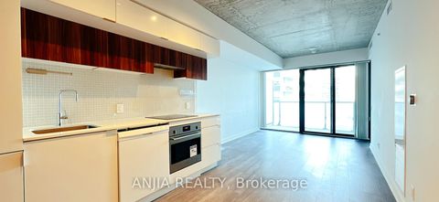 Photo 12 at 312 - 185 Roehampton Avenue, Mount Pleasant East, Toronto
