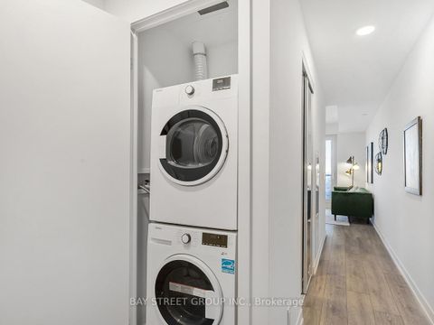 Photo 9 at 1908 - 2020 Bathurst Street, Cedarvale, Toronto
