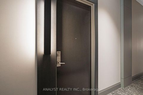 Photo 3 at 103 - 20 Brin Drive, Humber Valley, Toronto