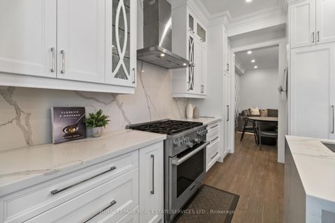 Photo 14 at 5 Kirk Bradden Road W, Queensway, Toronto