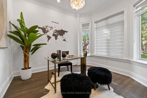 Photo 17 at 5 Kirk Bradden Road W, Queensway, Toronto