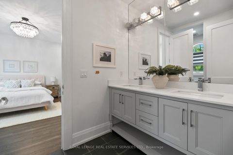 Photo 27 at 5 Kirk Bradden Road W, Queensway, Toronto