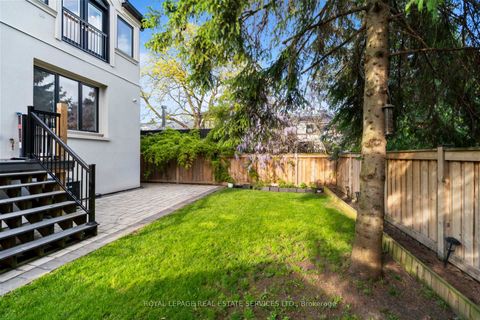 Photo 40 at 5 Kirk Bradden Road W, Queensway, Toronto