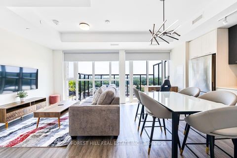 Photo 9 at 725 - 2300 ST CLAIR Avenue W, Junction Area, Toronto