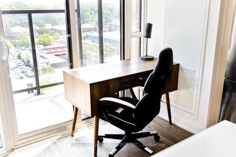 Photo 13 at 725 - 2300 ST CLAIR Avenue W, Junction Area, Toronto